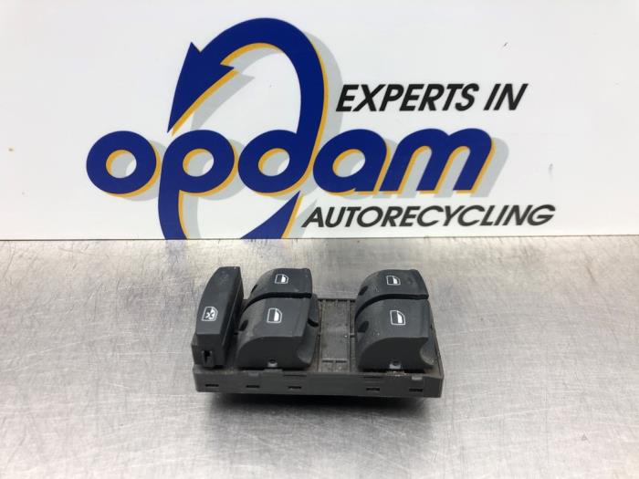 Przelacznik elektrycznej szyby z Audi A6 (C6) 2.0 T FSI 16V 2007