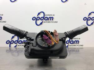 Gebruikte Schakelaar Stuurkolom (licht) Opel Zafira (M75) 2.2 16V Direct Ecotec Prijs € 75,00 Margeregeling aangeboden door Gebr Opdam B.V.