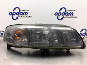 Begagnade Strålkastare, höger Volvo S60 I (RS/HV) 2.4 20V 140 Pris € 100,00 Marginaltabell erbjuds av Gebr Opdam B.V.