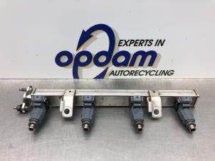 Gebruikte Injector (benzine injectie) Kia Rio III (UB) 1.2 CVVT 16V Prijs € 125,00 Margeregeling aangeboden door Gebr Opdam B.V.