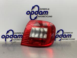 Gebruikte Achterlicht rechts Fiat Multipla (186) 1.6 16V 100 SX,ELX Prijs € 50,00 Margeregeling aangeboden door Gebr Opdam B.V.
