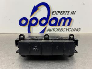 Begagnade PDC-brytare Mercedes B (W245) 2.0 B-200 16V Pris € 20,00 Marginaltabell erbjuds av Gebr Opdam B.V.