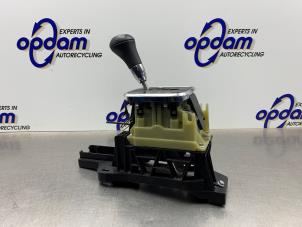 Begagnade Automatisk växelväljare Mercedes B (W245) 2.0 B-200 16V Pris € 75,00 Marginaltabell erbjuds av Gebr Opdam B.V.