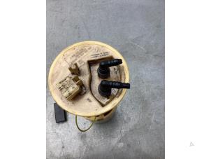 Gebruikte Tank element Pomp Volkswagen Crafter 2.5 TDI 30/35/50 Prijs € 121,00 Inclusief btw aangeboden door Gebr Opdam B.V.