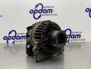 Begagnade Dynamo Volkswagen Golf IV (1J1) 1.4 16V Pris € 50,00 Marginaltabell erbjuds av Gebr Opdam B.V.