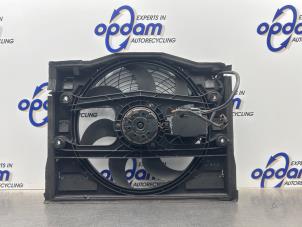 Gebruikte Koelvin BMW 3 serie (E46/4) 328i 24V Prijs € 75,00 Margeregeling aangeboden door Gebr Opdam B.V.