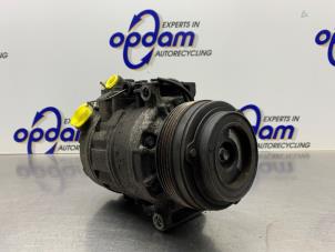 Gebruikte Aircopomp BMW 3 serie (E46/4) 328i 24V Prijs € 75,00 Margeregeling aangeboden door Gebr Opdam B.V.