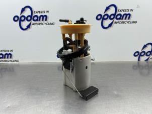 Używane Elektryczna pompa paliwa Skoda Fabia II Combi 1.2 TDI 12V Greenline Cena € 75,00 Procedura marży oferowane przez Gebr Opdam B.V.