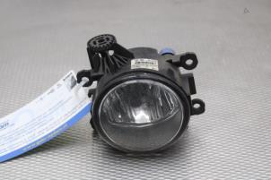 Gebruikte Mistlamp rechts-voor Renault Talisman Estate (RFDK) 1.6 dCi 130 Prijs € 25,00 Margeregeling aangeboden door Gebr Opdam B.V.