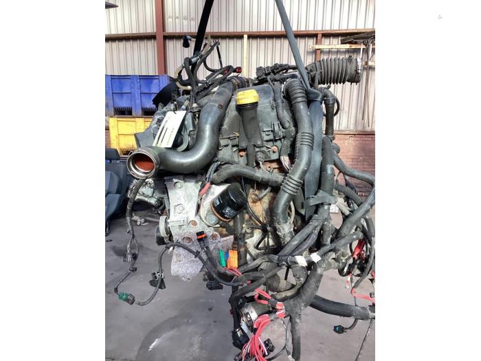 Motor från en Renault Kangoo Express (FW) 1.5 dCi 90 FAP 2019