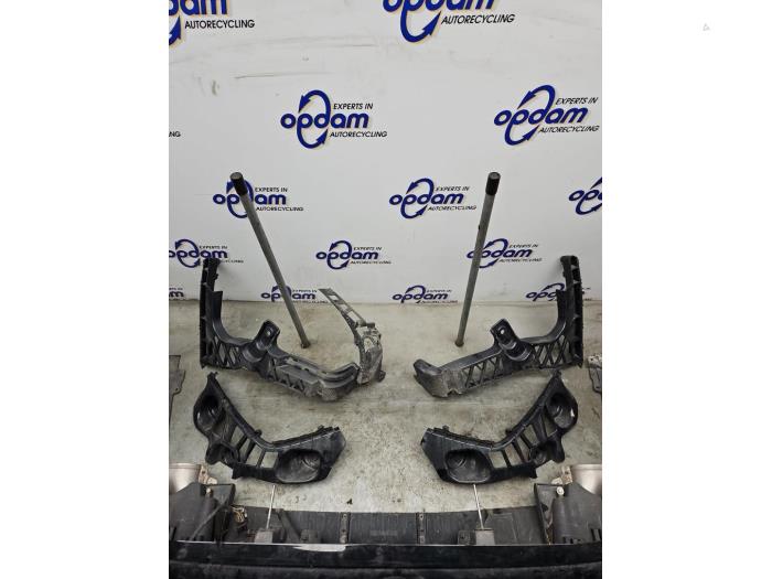 Bakre stötfångare från en Mercedes-Benz CLA (118.3) 2.0 CLA-220 Turbo 16V 2019