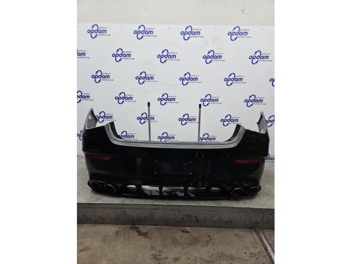 Bakre stötfångare från en Mercedes-Benz CLA (118.3) 2.0 CLA-220 Turbo 16V 2019