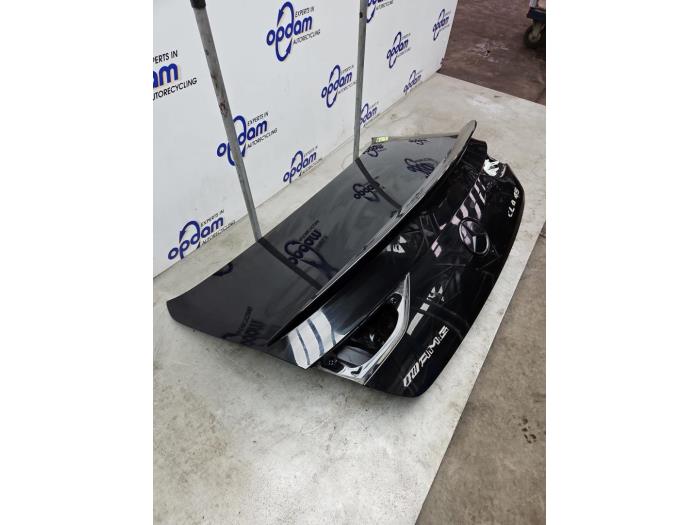 Baklucka från en Mercedes-Benz CLA (118.3) 2.0 CLA-220 Turbo 16V 2019