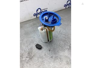 Begagnade Bensinpump Volkswagen Polo VI (AW1) 1.0 TSI 12V Pris € 125,00 Marginaltabell erbjuds av Gebr Opdam B.V.