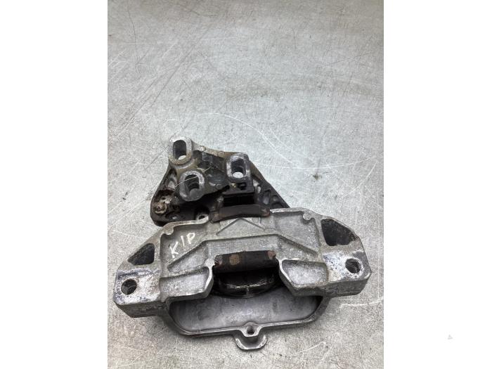 Fäste, växellåda från en Mercedes-Benz CLA (118.3) 2.0 CLA-220 Turbo 16V 2019