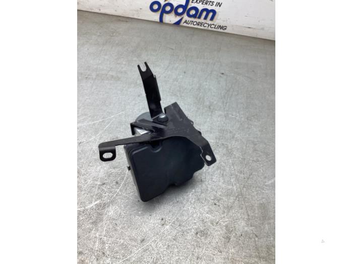ABS-pump från en Mercedes-Benz CLA (118.3) 2.0 CLA-220 Turbo 16V 2019