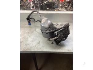 Begagnade AdBlue-tank Volkswagen Polo VI (AW1) 1.6 TDI 16V 95 Pris € 150,00 Marginaltabell erbjuds av Gebr Opdam B.V.