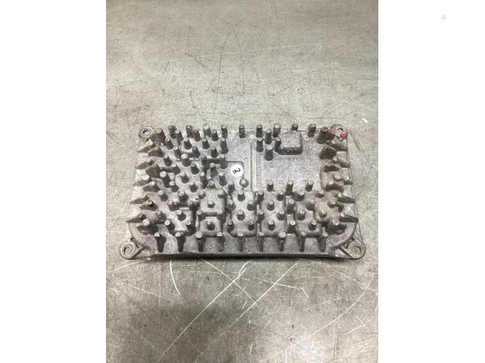 LED-strålkastarmodul från en Mercedes-Benz CLA (118.3) 2.0 CLA-220 Turbo 16V 2019