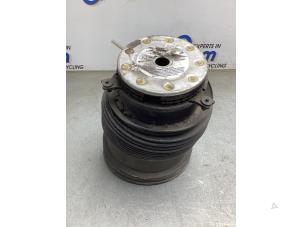 Begagnade Luftfjäder Mercedes CLA (118.3) 2.0 CLA-220 Turbo 16V Pris € 200,00 Marginaltabell erbjuds av Gebr Opdam B.V.