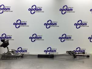 Gebruikte Versnellingsbak Bedieningskabel Audi A1 (8X1/8XK) 1.2 TFSI Prijs € 125,00 Margeregeling aangeboden door Gebr Opdam B.V.