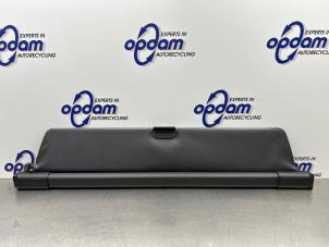 Gebruikte Dekzeil Bagageruimte Opel Insignia Sports Tourer 1.4 Turbo 16V Ecotec Prijs € 150,00 Margeregeling aangeboden door Gebr Opdam B.V.