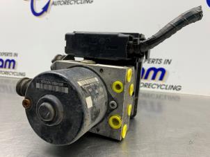 Gebruikte ABS Pomp Volkswagen Touran (1T1/T2) 1.6 FSI 16V Prijs € 60,00 Margeregeling aangeboden door Gebr Opdam B.V.