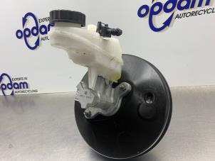 Begagnade Bromsservo Peugeot 108 1.0 12V VVT-i Pris € 125,00 Marginaltabell erbjuds av Gebr Opdam B.V.