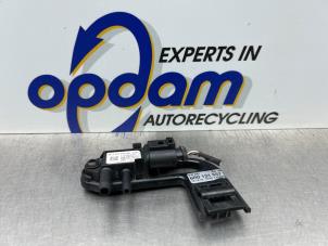 Begagnade Bränsletryckssensor Skoda Fabia II Combi 1.2 TDI 12V Greenline Pris € 20,00 Marginaltabell erbjuds av Gebr Opdam B.V.