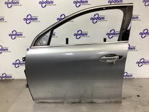 Używane Drzwi lewe przednie wersja 4-drzwiowa Peugeot 308 (L3/L8/LB/LH/LP) 1.2 12V e-THP PureTech 130 Cena € 250,00 Procedura marży oferowane przez Gebr Opdam B.V.