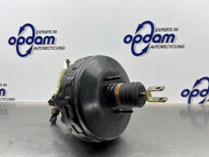 Gebruikte Rembekrachtiger Mercedes C (W203) 3.2 C-320 V6 18V Prijs € 150,00 Margeregeling aangeboden door Gebr Opdam B.V.