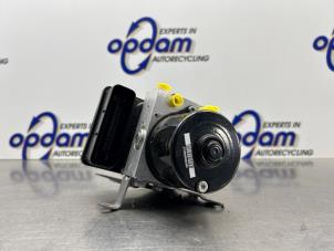 Begagnade ABS-pump BMW 1 serie (E81) 116i 1.6 16V Pris € 150,00 Marginaltabell erbjuds av Gebr Opdam B.V.