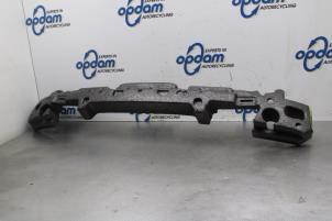 Gebruikte Bumpervulling voor Kia Niro I (DE) 1.6 GDI Hybrid Prijs € 60,00 Margeregeling aangeboden door Gebr Opdam B.V.