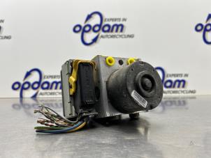 Gebruikte ABS Pomp Peugeot 206 (2A/C/H/J/S) 1.4 XR,XS,XT,Gentry Prijs € 100,00 Margeregeling aangeboden door Gebr Opdam B.V.