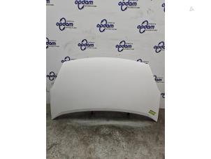 Używane Maska Peugeot Partner (GC/GF/GG/GJ/GK) 1.6 BlueHDi 100 Cena € 175,00 Procedura marży oferowane przez Gebr Opdam B.V.