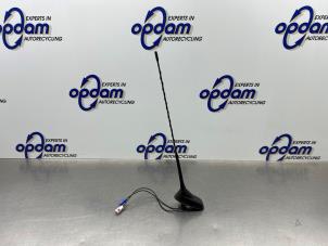 Begagnade Antenn Citroen C4 Cactus (0B/0P) 1.2 PureTech 82 12V Pris € 25,00 Marginaltabell erbjuds av Gebr Opdam B.V.