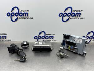 Gebruikte Computer Motormanagement Fiat 500C (312) 0.9 TwinAir 80 Prijs € 500,00 Margeregeling aangeboden door Gebr Opdam B.V.