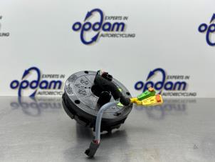 Begagnade Airbagring Mercedes B (W245) 1.7 B-180 16V Pris € 150,00 Marginaltabell erbjuds av Gebr Opdam B.V.