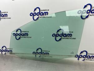 Begagnade Dörrfönster, 4-dörrars, vänster fram Mercedes B (W245) 1.7 B-180 16V Pris € 50,00 Marginaltabell erbjuds av Gebr Opdam B.V.