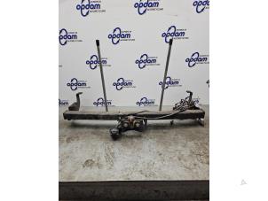 Begagnade Dragkrok Renault Kangoo Express (FW) 1.5 dCi 90 FAP Pris € 175,00 Marginaltabell erbjuds av Gebr Opdam B.V.