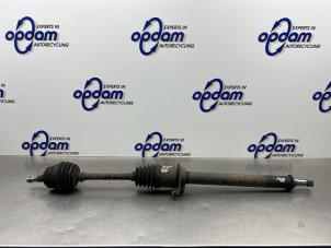 Begagnade Drivaxel, höger fram Mercedes A (W168) 1.6 A-160 Pris € 50,00 Marginaltabell erbjuds av Gebr Opdam B.V.