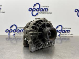 Gebruikte Dynamo Volkswagen Golf IV (1J1) 2.0 Prijs € 60,00 Margeregeling aangeboden door Gebr Opdam B.V.