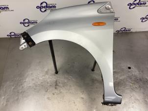 Gebruikte Scherm links-voor Daihatsu Cuore (L251/271/276) 1.0 12V DVVT Prijs € 70,00 Margeregeling aangeboden door Gebr Opdam B.V.