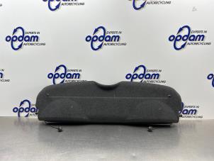 Begagnade Hatthylla BMW Mini One/Cooper (R50) 1.6 16V Cooper Pris € 35,00 Marginaltabell erbjuds av Gebr Opdam B.V.