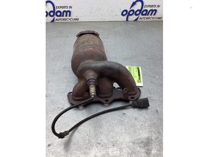 Katalytisk avgasrenare från en Seat Ibiza IV SC (6J1) 1.2 12V 2010