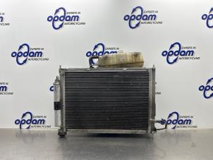 Begagnade Kylare Renault Modus/Grand Modus (JP) 1.6 16V Pris € 125,00 Marginaltabell erbjuds av Gebr Opdam B.V.