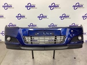 Używane Zderzak przedni Opel Astra H (L48) 1.4 16V Twinport Cena € 125,00 Procedura marży oferowane przez Gebr Opdam B.V.