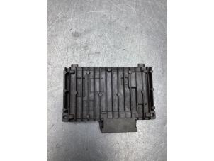 Begagnade Farthållardator Mercedes CLS (C257) 450 EQ Boost 3.0 24V 4-Matic Pris € 200,00 Marginaltabell erbjuds av Gebr Opdam B.V.