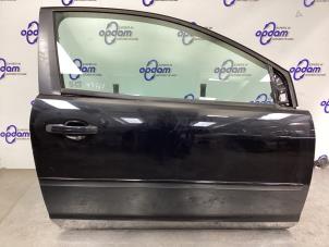 Begagnade Dörr, 2-dörrars, höger Ford Focus 2 1.6 16V Pris € 100,00 Marginaltabell erbjuds av Gebr Opdam B.V.