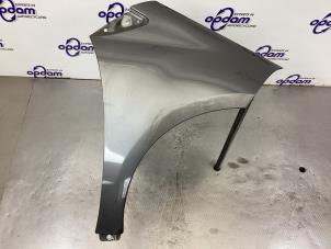 Begagnade Framskärm, höger Mercedes A (W169) 1.5 A-150 5-Drs. Pris € 70,00 Marginaltabell erbjuds av Gebr Opdam B.V.