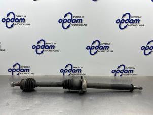 Begagnade Drivaxel, höger fram Mercedes A (W169) 1.5 A-150 5-Drs. Pris € 125,00 Marginaltabell erbjuds av Gebr Opdam B.V.